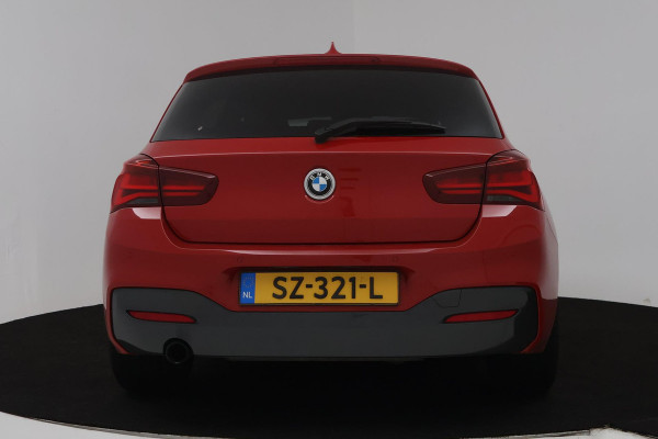 BMW 1-serie 118i Corporate Lease Executive (STOELVERWARMING, DIGITALE COCKPIT, CRUISE CONTROL, AUTOMAAT, DEALER ONDERHOUDEN)