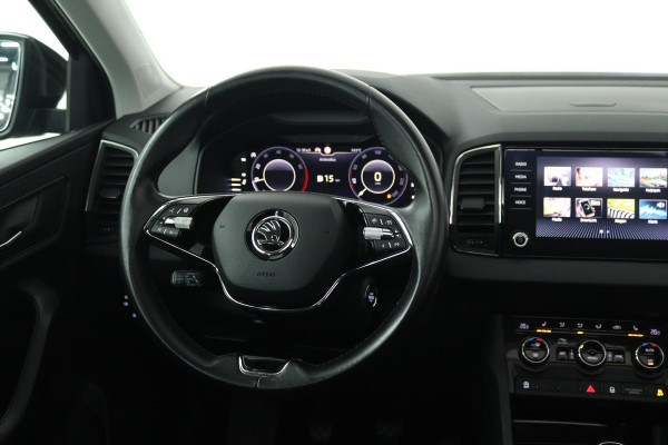 Škoda Karoq 1.0 TSI Business Edition (PANORAMADAK, STOEL/STUUR VERWARMING, NAVIGATIE CARPLAY, DIGITALE COCKPIT, SENSOREN)
