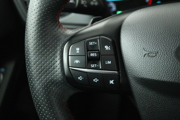 Ford FOCUS Wagon 1.5 EcoBoost Vignale (PANORAMADAK, STOEL/STUUR VERWARMING, CAMERA, CRUISE CONTROL ADAPTIEF, TREKHAAK)