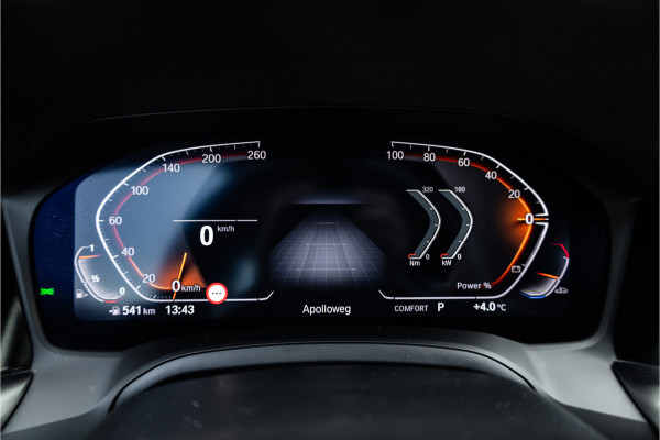 BMW 3 Serie Touring 320i M Sport High Ex Camera / HiFi / Trekhaak / 19inch /