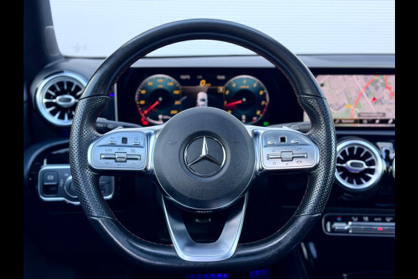 Mercedes-Benz A-Klasse 180 Premium Plus A35 Pano/Memory/Sfeer