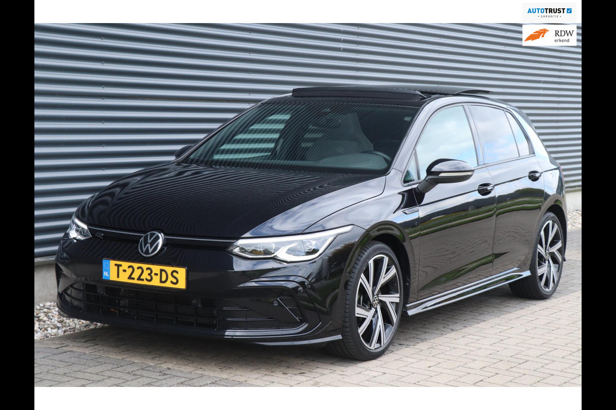 Volkswagen Golf 1.5 eTSI R-Line | 3X R-Line | PANO | IQ.Light | VOL!