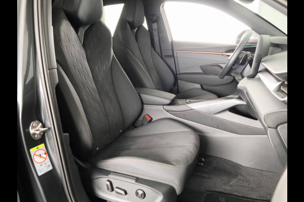 CUPRA Terramar 1.5 TSI e-Hybrid Business 204pk | Navigatie | Parkeercamera | Elektrisch verstelbare voorstoelen met geheugen |