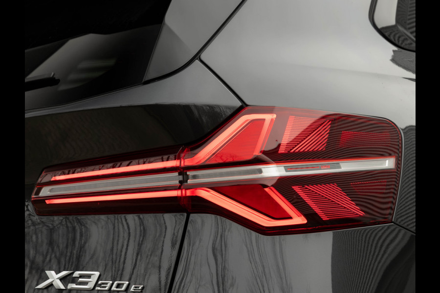 BMW X3 30e xDrive M-Sport - Trekhaak - ACC - Head-up - Stuurwiel Verwarming