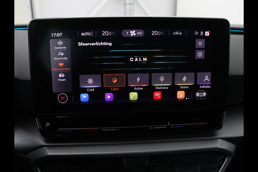 Seat Leon 1.5 eTSI FR Intens | Carplay | Adaptive cruise | Sfeerverlichting | Navigatie | Parkeerhulp | Dodehoek detectie | Full LED | Climate control | Bluetooth