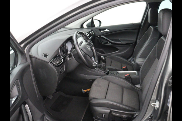 Opel Astra 1.4 Turbo Executive | 150pk | Trekhaak | Camera | Carplay | Navigatie | Keyless | Climate control | Cruise control | Dodehoek detectie | Bluetooth