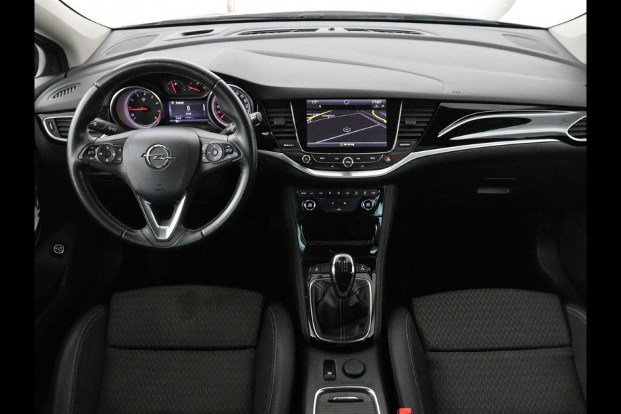 Opel Astra 1.4 Turbo Executive | 150pk | Trekhaak | Camera | Carplay | Navigatie | Keyless | Climate control | Cruise control | Dodehoek detectie | Bluetooth