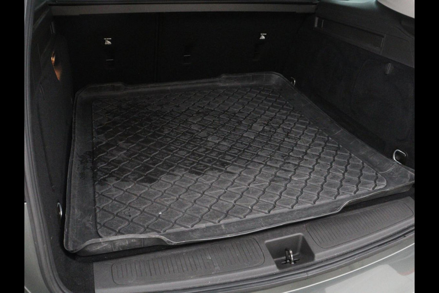 Opel Astra 1.4 Turbo Executive | 150pk | Trekhaak | Camera | Carplay | Navigatie | Keyless | Climate control | Cruise control | Dodehoek detectie | Bluetooth