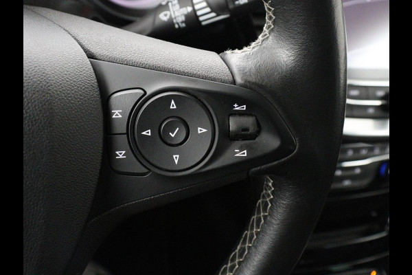 Opel Astra 1.4 Turbo Executive | 150pk | Trekhaak | Camera | Carplay | Navigatie | Keyless | Climate control | Cruise control | Dodehoek detectie | Bluetooth