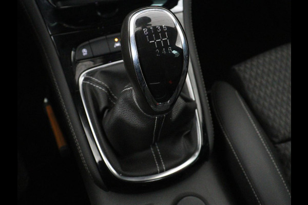 Opel Astra 1.4 Turbo Executive | 150pk | Trekhaak | Camera | Carplay | Navigatie | Keyless | Climate control | Cruise control | Dodehoek detectie | Bluetooth