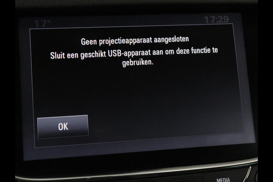 Opel Astra 1.4 Turbo Executive | 150pk | Trekhaak | Camera | Carplay | Navigatie | Keyless | Climate control | Cruise control | Dodehoek detectie | Bluetooth