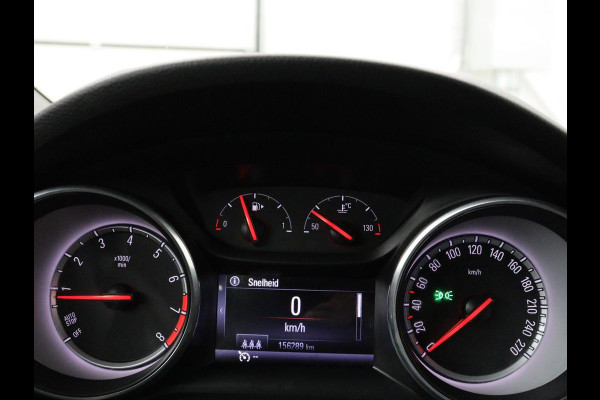 Opel Astra 1.4 Turbo Executive | 150pk | Trekhaak | Camera | Carplay | Navigatie | Keyless | Climate control | Cruise control | Dodehoek detectie | Bluetooth