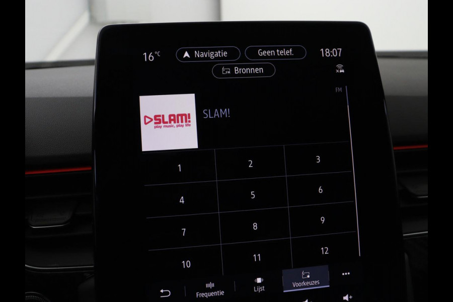 Renault Arkana 1.6 E-Tech Hybrid 145 R.S. Line | Panoramadak | Leder/Alcantara | Trekhaak | Stoelverwarming | Adaptive cruise | Camera | Carplay | Keyless | Park Assist | Full LED | Navigatie