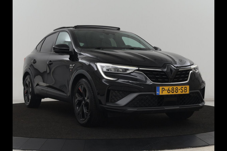 Renault Arkana 1.6 E-Tech Hybrid 145 R.S. Line | Panoramadak | Leder/Alcantara | Trekhaak | Stoelverwarming | Adaptive cruise | Camera | Carplay | Keyless | Park Assist | Full LED | Navigatie