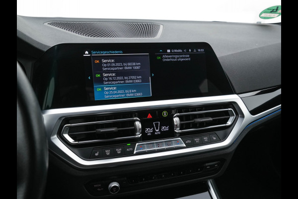 BMW 3 Serie Touring 320e Business Edition Plus [Plug-In] (INCL-BTW) Aut. *LEATHER | FULL-LED | HEATED-SPORTSEATS | DIGI-COCKPIT | HIFI-SOUND | NAVI-FULLMAP | PRIVACYGLASS | PDC | AMBIENTLIGHT | DAB | KEYLESS | TOWBAR | 17"ALU* *