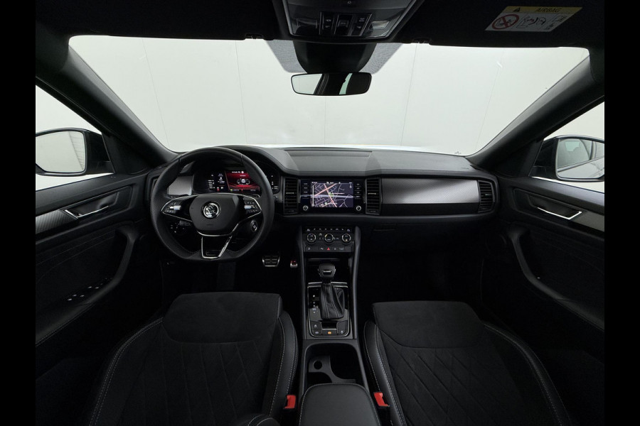 Škoda Kodiaq 1.5 TSI Sportline Business VAN €43.900,- NU VOOR SLECHTS €39.877,- Uw LENTEVOORDEEL €4.023,- |AUTOMAAT | PANORAMADAK | ADAPTIEVE CRUISECONTROL | CAMERA | ELEKTRISCHE STOEL/KOFFERRUIK | STANDKACHEL | STOELVERWARMING VOOR + ACHTER | SKODA DEALER ONDERHOUDEN | RIJKLAAR GELEVERD