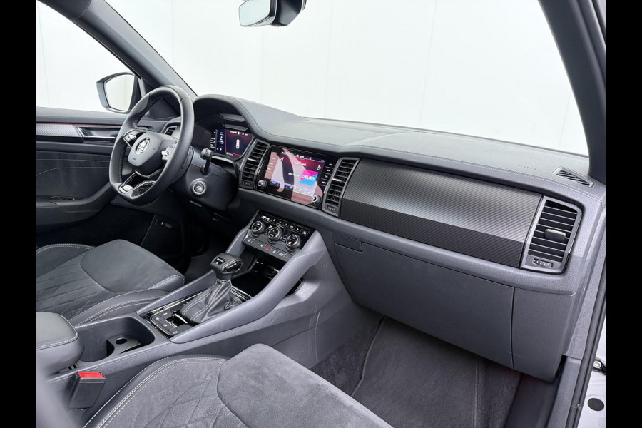 Škoda Kodiaq 1.5 TSI Sportline Business VAN €43.900,- NU VOOR SLECHTS €39.877,- Uw LENTEVOORDEEL €4.023,- |AUTOMAAT | PANORAMADAK | ADAPTIEVE CRUISECONTROL | CAMERA | ELEKTRISCHE STOEL/KOFFERRUIK | STANDKACHEL | STOELVERWARMING VOOR + ACHTER | SKODA DEALER ONDERHOUDEN | RIJKLAAR GELEVERD