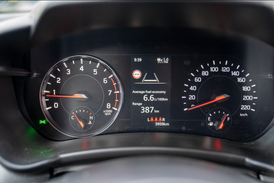 Suzuki Swift 1.2 Comfort Smart Hybrid|Prijs rijklaar incl. 12 mnd garantie| LMV DAB Carplay/Android auto Camera Stoelverwarming