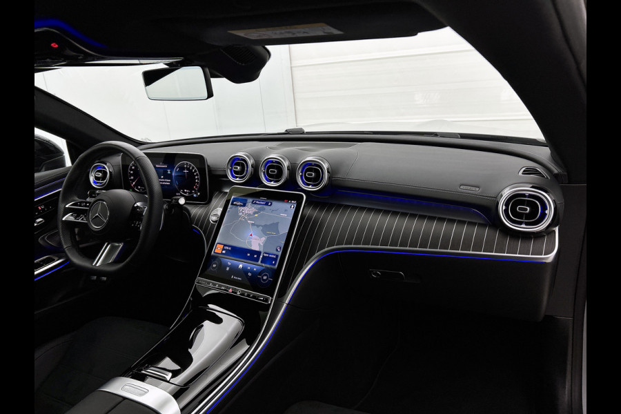 Mercedes-Benz CLE Coupé 300 e AMG Plug-In Hybride AMG | Night Pakket | Panorama Schuif-Kanteldak | Digital Licht | Burmester® | Stuur en Stoelverwarming. Inclusief 24 maanden MB Certified garantie voor Europa.