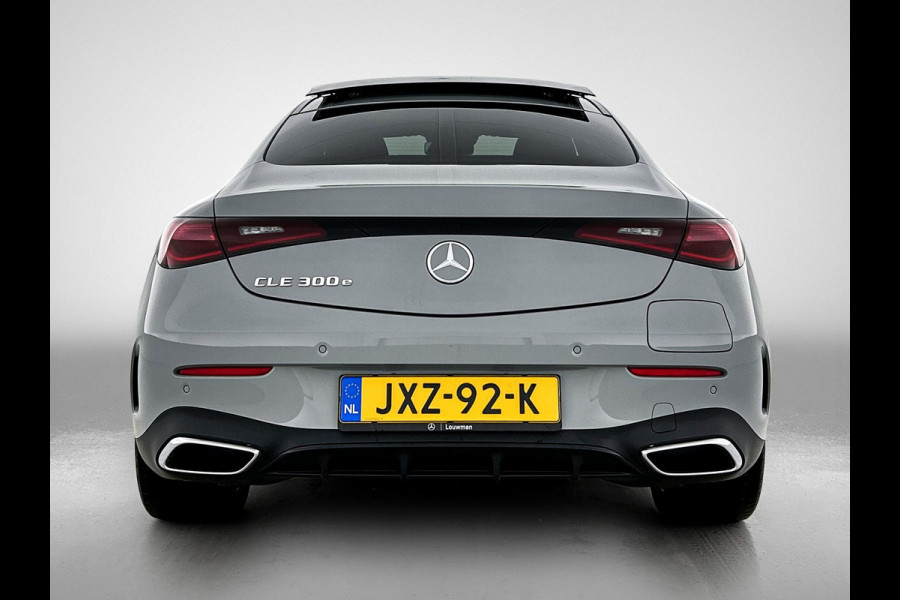 Mercedes-Benz CLE Coupé 300 e AMG Plug-In Hybride AMG | Night Pakket | Panorama Schuif-Kanteldak | Digital Licht | Burmester® | Stuur en Stoelverwarming. Inclusief 24 maanden MB Certified garantie voor Europa.