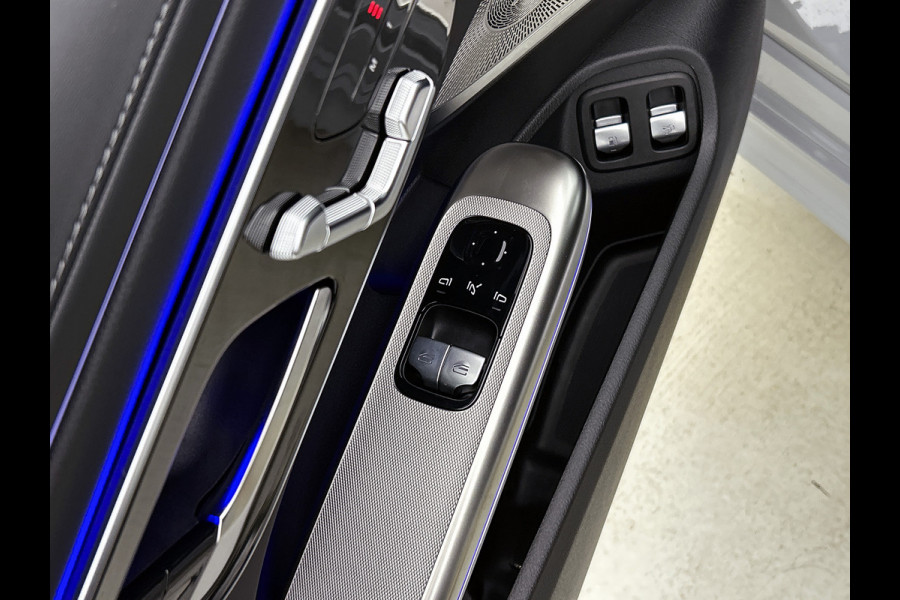 Mercedes-Benz CLE Coupé 300 e AMG Plug-In Hybride AMG | Night Pakket | Panorama Schuif-Kanteldak | Digital Licht | Burmester® | Stuur en Stoelverwarming. Inclusief 24 maanden MB Certified garantie voor Europa.
