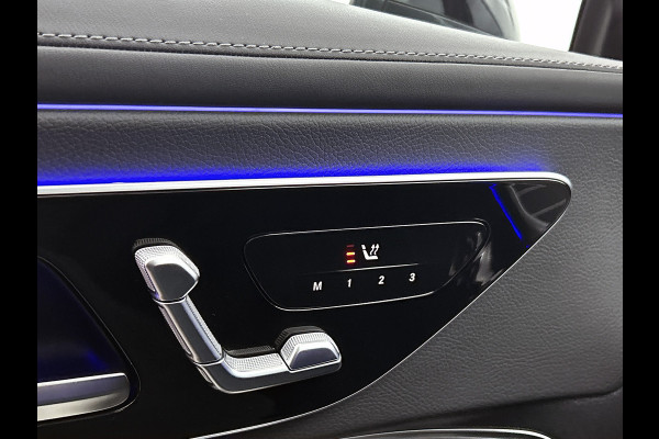 Mercedes-Benz CLE Coupé 300 e AMG Plug-In Hybride AMG | Night Pakket | Panorama Schuif-Kanteldak | Digital Licht | Burmester® | Stuur en Stoelverwarming. Inclusief 24 maanden MB Certified garantie voor Europa.