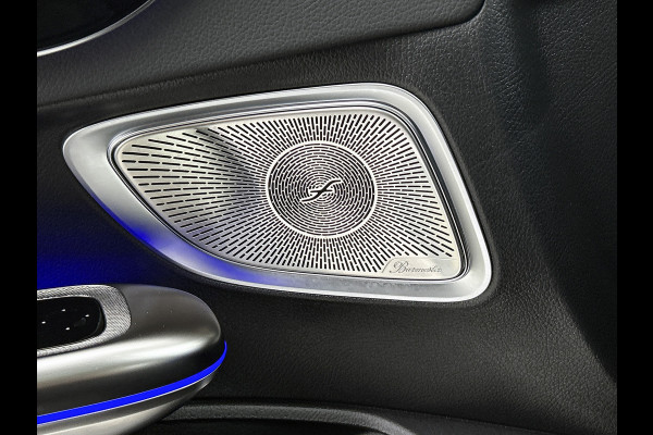 Mercedes-Benz CLE Coupé 300 e AMG Plug-In Hybride AMG | Night Pakket | Panorama Schuif-Kanteldak | Digital Licht | Burmester® | Stuur en Stoelverwarming. Inclusief 24 maanden MB Certified garantie voor Europa.