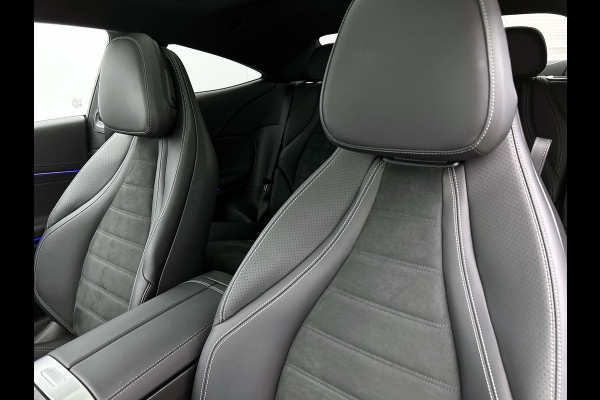Mercedes-Benz CLE Coupé 300 e AMG Plug-In Hybride AMG | Night Pakket | Panorama Schuif-Kanteldak | Digital Licht | Burmester® | Stuur en Stoelverwarming. Inclusief 24 maanden MB Certified garantie voor Europa.