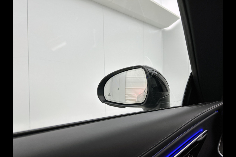 Mercedes-Benz CLE Coupé 300 e AMG Plug-In Hybride AMG | Night Pakket | Panorama Schuif-Kanteldak | Digital Licht | Burmester® | Stuur en Stoelverwarming. Inclusief 24 maanden MB Certified garantie voor Europa.