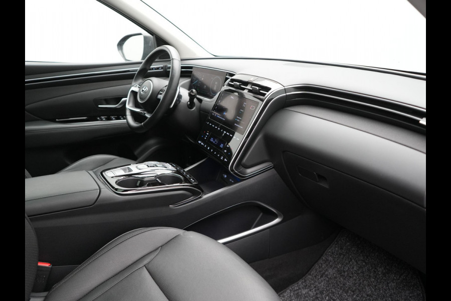 Hyundai Tucson 1.6 T-GDI Premium Sky 4WD Plug In Hybrid 265pk Dealer O.H PHEV | Panodak | Adaptive Cruise | Lederen Zetels Memory & Ventilatie | Krell Premium Sound | Camera | Keyless | BLIS | 19"L.M | Apple Carplay | Virtual |