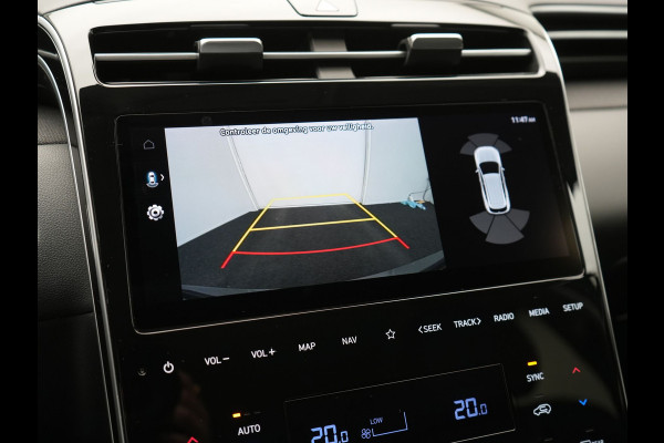 Hyundai Tucson 1.6 T-GDI Premium Sky 4WD Plug In Hybrid 265pk Dealer O.H PHEV | Panodak | Adaptive Cruise | Lederen Zetels Memory & Ventilatie | Krell Premium Sound | Camera | Keyless | BLIS | 19"L.M | Apple Carplay | Virtual |