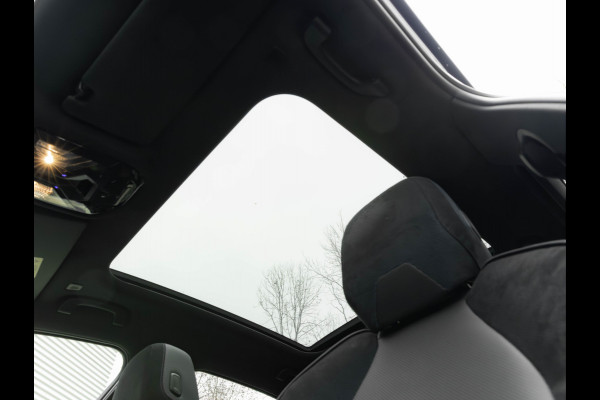 BMW 5 Serie 530e M-Sport Pro - Pano - ACC - Harman Kardon - Head-up - Iconic Glow Exterieur