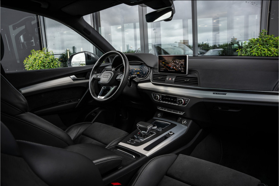 Audi Q5 55 TFSI e quattro Competition - Panorama | Luchtvering | B/O | Trekhaak