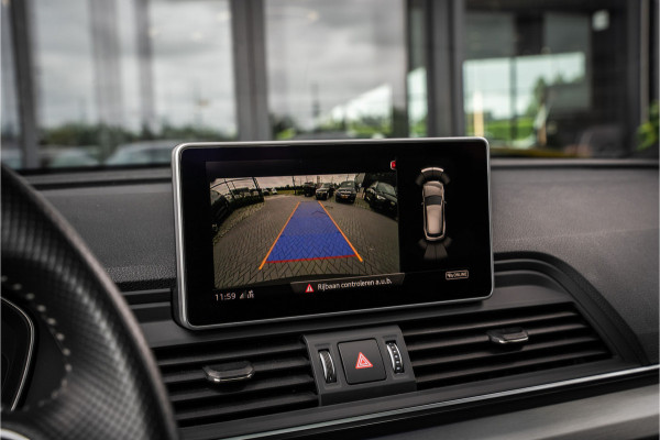 Audi Q5 55 TFSI e quattro Competition - Panorama | Luchtvering | B/O | Trekhaak