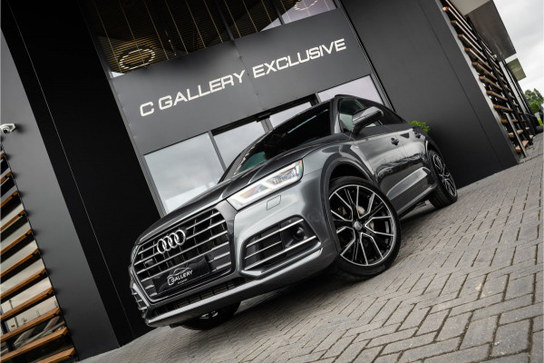 Audi Q5 55 TFSI e quattro Competition - Panorama | Luchtvering | B/O | Trekhaak