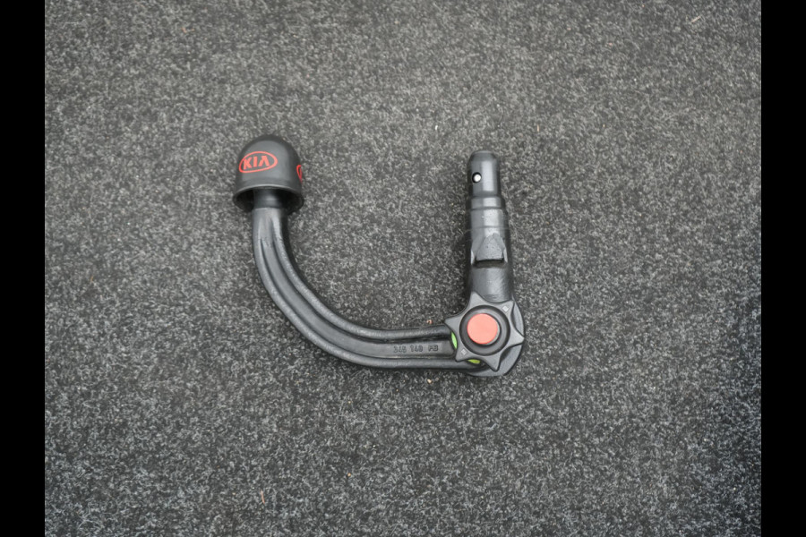 Kia Niro 1.6 GDi DynamicLine Plug In Hybrid 141pk Dealer O.H PHEV | Trekhaak Afn. |  Adaptive Cruise | Camera | Stuur & Stoelverwarming | Apple Carplay | Laneassist | DAB |