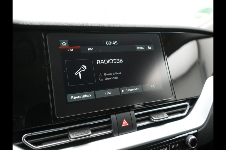 Kia Niro 1.6 GDi DynamicLine Plug In Hybrid 141pk Dealer O.H PHEV | Trekhaak Afn. |  Adaptive Cruise | Camera | Stuur & Stoelverwarming | Apple Carplay | Laneassist | DAB |