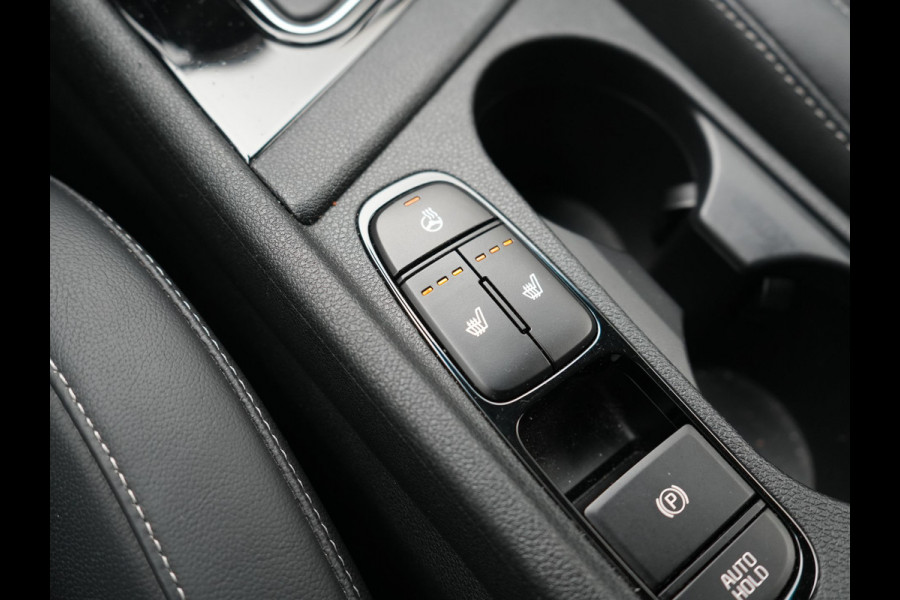 Kia Niro 1.6 GDi DynamicLine Plug In Hybrid 141pk Dealer O.H PHEV | Trekhaak Afn. |  Adaptive Cruise | Camera | Stuur & Stoelverwarming | Apple Carplay | Laneassist | DAB |