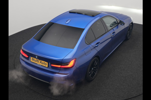 BMW 3 Serie 318i M Sport Shadow 156pk Dealer O.H | Panodak | Alcantara Sportstoelen Verwarmd | Camera & Parkassist | Keyless | Hifi Audio | Apple Carplay | 18"L.M | Sfeerverlichting |