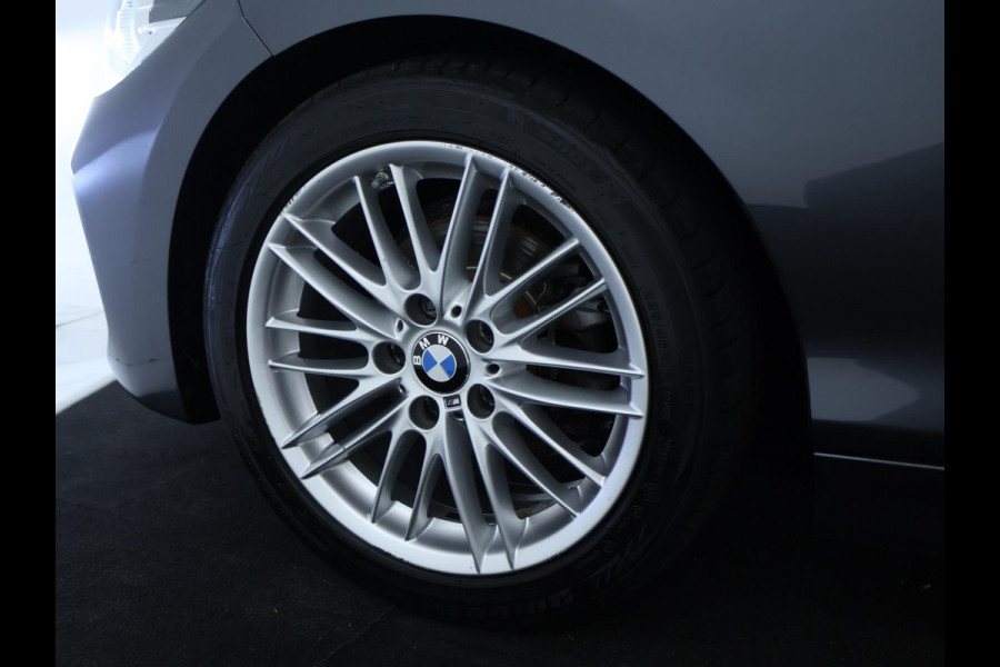 BMW 1-serie 116i High Executive Sport| M-pakket | Leer | 6 bak