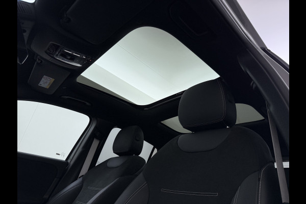 Mercedes-Benz GLA 250 e AMG line | Pano Trekhaak HUD Memory Multibeam Sound