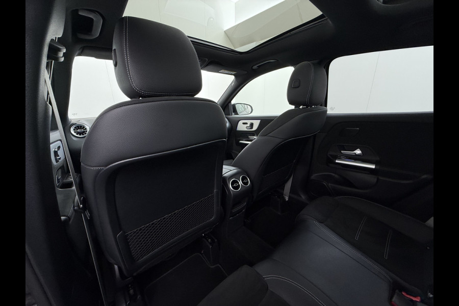 Mercedes-Benz GLA 250 e AMG line | Pano Trekhaak HUD Memory Multibeam Sound