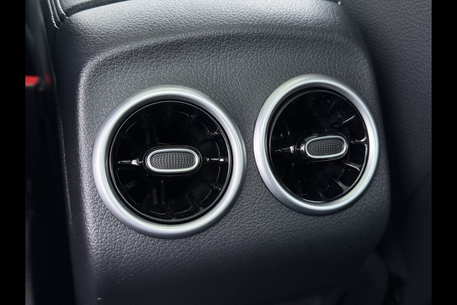 Mercedes-Benz GLA 250 e AMG line | Pano Trekhaak HUD Memory Multibeam Sound