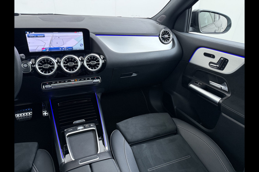 Mercedes-Benz GLA 250 e AMG line | Pano Trekhaak HUD Memory Multibeam Sound