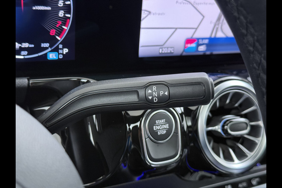 Mercedes-Benz GLA 250 e AMG line | Pano Trekhaak HUD Memory Multibeam Sound