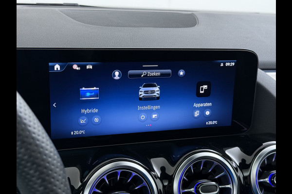 Mercedes-Benz GLA 250 e AMG line | Pano Trekhaak HUD Memory Multibeam Sound
