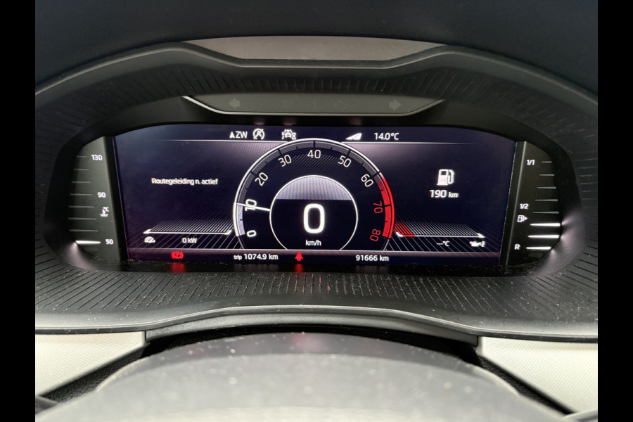 Škoda Kamiq 1.0 TSi 115pk Business Edition PANORAMADAK/VIRTUAL/CAMERA/PDC/19INCH/TREKHAAK