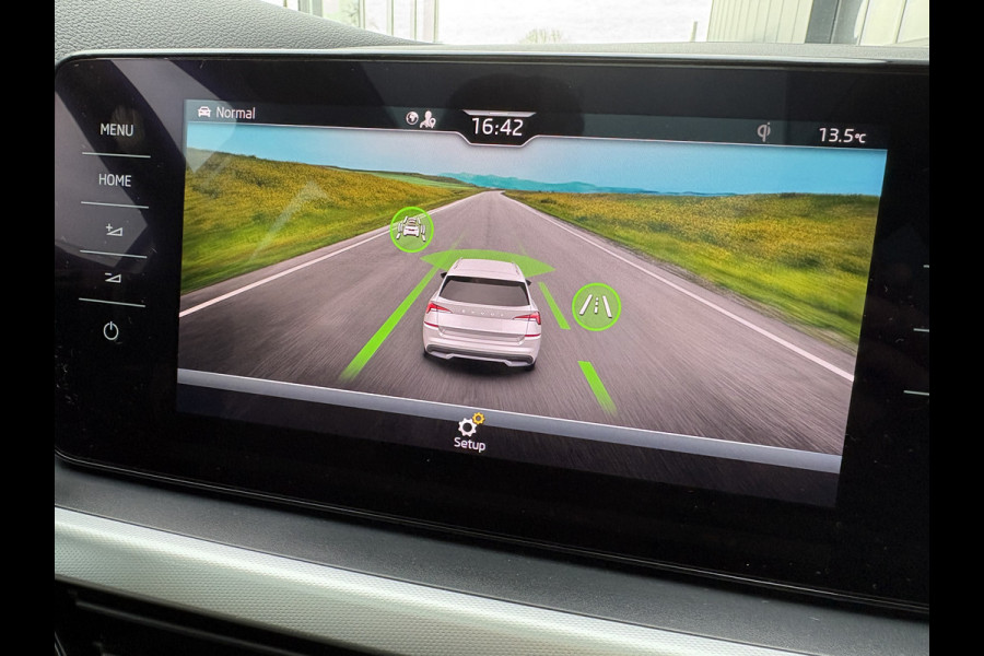 Škoda Kamiq 1.0 TSi 115pk Business Edition PANORAMADAK/VIRTUAL/CAMERA/PDC/19INCH/TREKHAAK