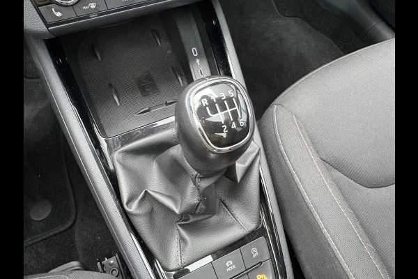 Škoda Kamiq 1.0 TSi 115pk Business Edition PANORAMADAK/VIRTUAL/CAMERA/PDC/19INCH/TREKHAAK