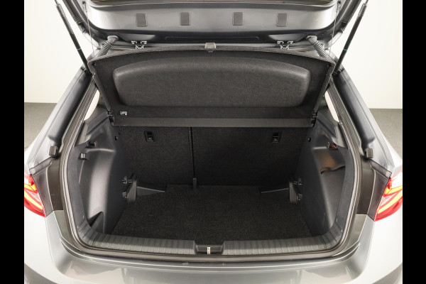 Škoda Fabia 1.0 TSI Business Edition 95pk | Parkeercamera | Verwarmbare voorstoelen | Navigatie via App | Verlengde garantie